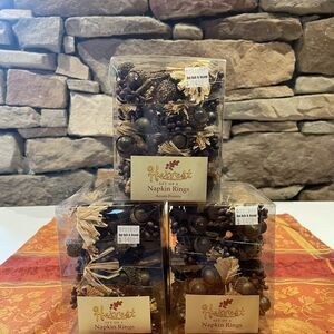 Harvest Set of 4 Napkin Rings (Thanksgiving/Fall)- Acorn Frenzy